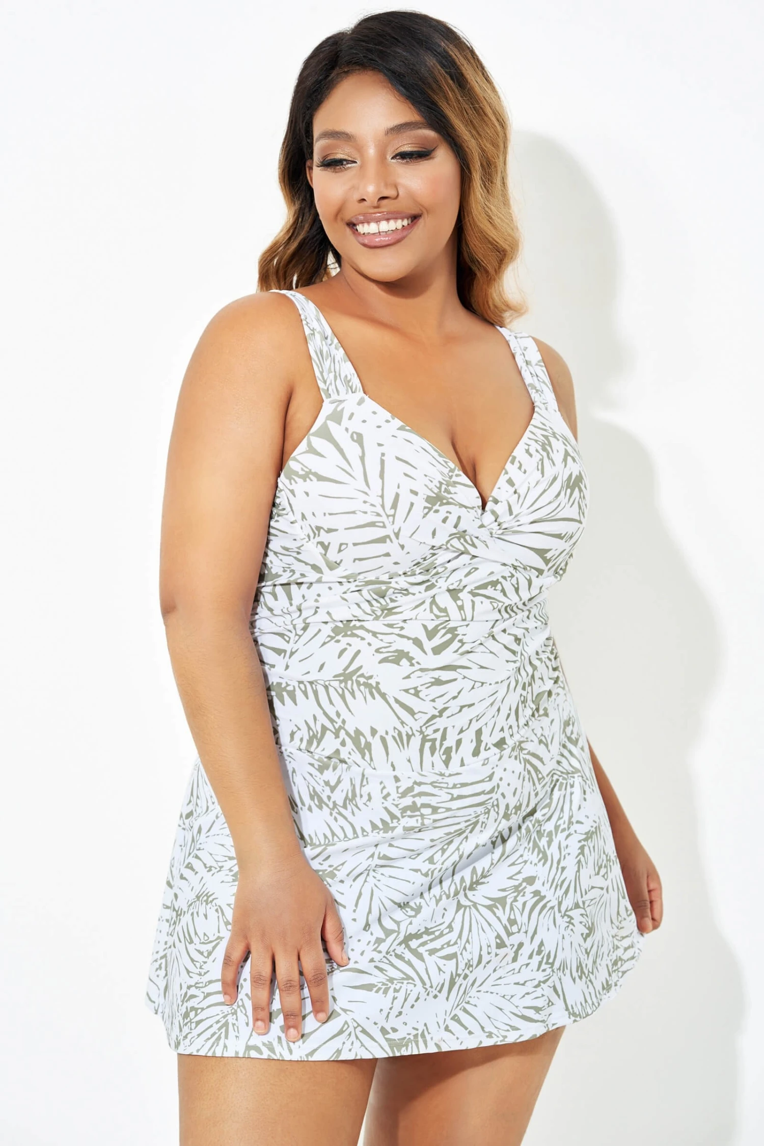 Fashionable Leaf Printed Twist Front Underwire Swimdress 5 Fashionable Leaf Printed Twist Front Underwire Swimdress - Image 3
