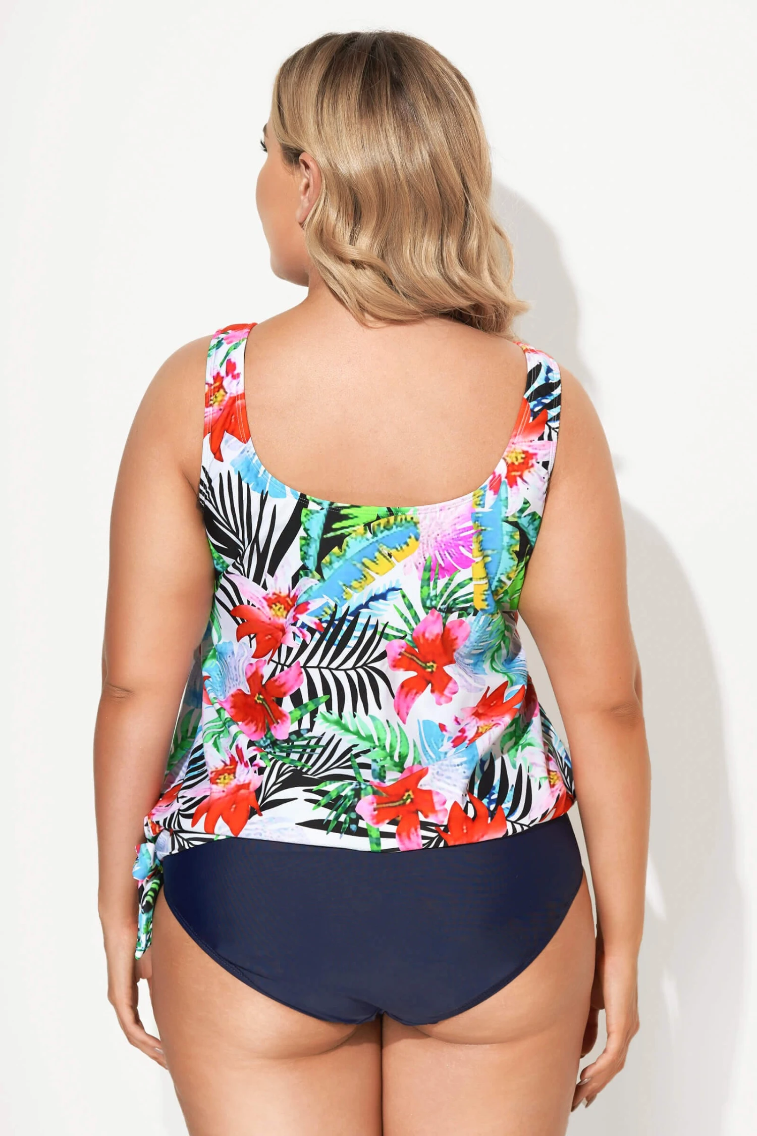 Tropical Flower Printed Scoopneck Tankini Top 5 Tropical Flower Printed Scoopneck Tankini Top - Image 3