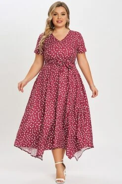 Pretty Print Short-Sleeve Sharkbite Hem Midi Dress