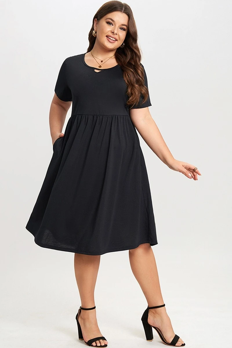 Black Short Sleeve Plus Size Pockets Midi Dress 8 Black Short Sleeve Plus Size Pockets Midi Dress - Image 6