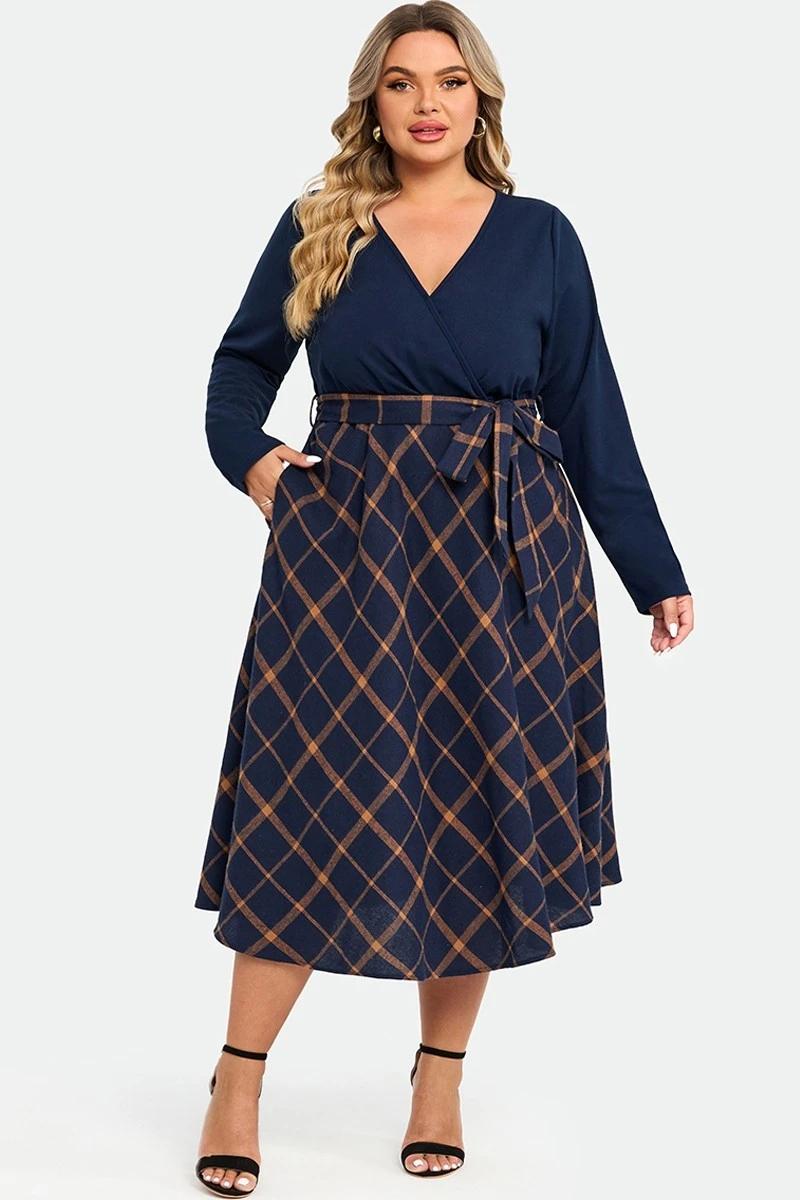 V-Neck Plaid Patchwork Belt Pocket Maxi Dress 5 V-Neck Plaid Patchwork Belt Pocket Maxi Dress - Image 3