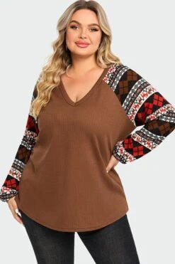 V-Neck Geometric Patchwork Knit Long Sleeve Blouse
