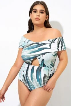Crossover-Neck Cut Out One Piece Swimsuit -Luna Marina Store dsc09904
